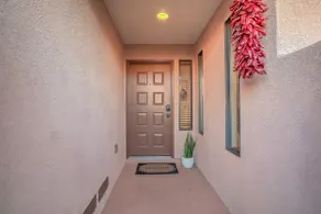 Charming perfectly located home - Image 4