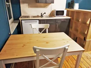Bright & cosy studio near EU, VUB & Montgomery - Image 4