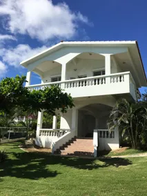 BEACHFRONT Gated \"Beach Bliss\" House, Directly On The Beach - Image 5