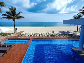 La Amada, Private Terrace Penthouse in Beachfront Complex - Image 2