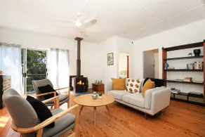 Nest - Pet Friendly - 2 Min Walk to Beach - Image 2