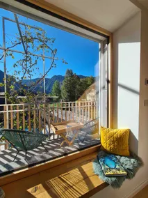 Exceptional apartment with pool & mountain view - Image 3