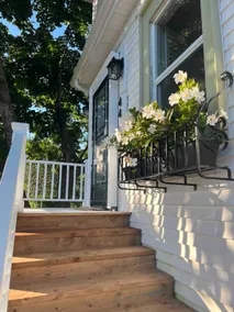 44onWater Seaside Retreat - Image 2
