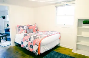 West Down Town Boise - Honeysuckle Suite - Pets OK - Image 3