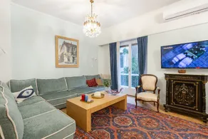 A Short Walk to Syntagma and Plaka by Athenian Homes - Image 2