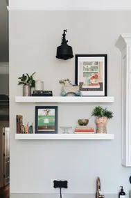 Ulysses Suites, Suite 201 - Image 3