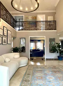 Thousand Oaks Villa - Image 3
