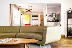 Bright Open Plan Mid Century Modern Ranch Vaulted! - Image 5