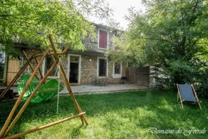 Cozy countryside apartment with pool. - Image 2