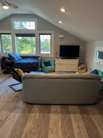 New private loft apartment, 5 blocks from beach! - Image 3