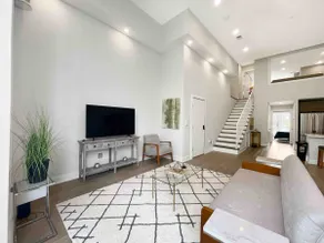 Stylish 2BR Logan Circle Loft, Rooftop & Parking - Image 3