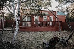 Longhorn cabin in 2 acre boutique resort w pool! - Image 3