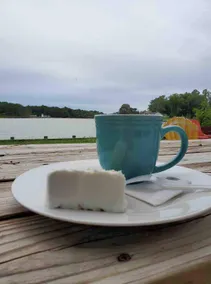Cottage with a view! - Image 4
