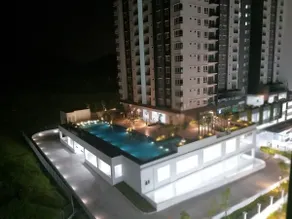 New and Comfy Vacation Home - Image 4