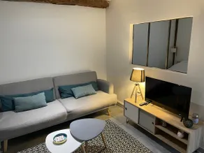 Nice apartment in historic neighborhood - Image 5
