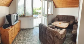VIL'LAGUNA apartment -panorama to Balaton, parking - Image 2
