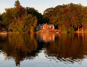 ☀ Fox & Loon lake house: hot tub/pedal boat/kayaks - Image 3