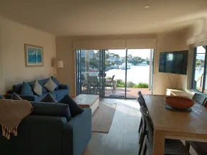 Captains Cove Waterfront Apartments - Image 2