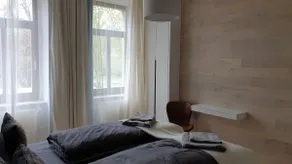 Beautiful loft with free parking - Image 5