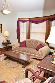 Downtown Abbey - Image 3