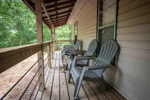 Hillbilly Hideaway at Wolfpen Gap - Image 3