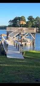 One of a kind cozy loft cottage with boat ramp - Image 5