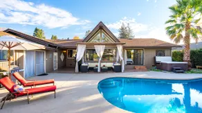 Tropical Oasis with Pool & Hot Tub 30min to Sonoma - Image 4