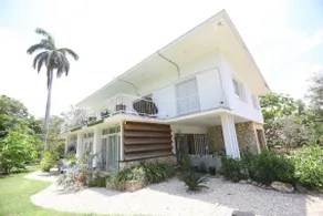 Charming Beach House at Tarara - Image 3