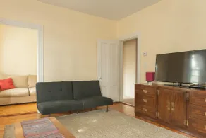 Lovely East Cambridge Apartment - Image 4