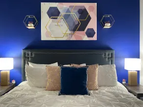 THE LODGE+KING BEDS+WIFI+W/D+CONVENTION CENTER - Image 3