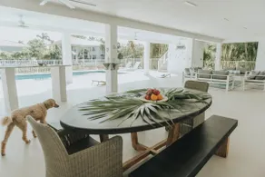 Superbe nouvelle maison de canal de luxe KCB avec piscine et 4 suites principales - Image 4