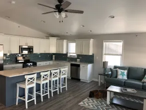 NORTH WILDWOOD! 17th st BEAUTIFUL CONDO!Elevator! - Image 2