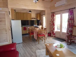 Chalet with private pool, in the heart of the Dordogne - Image 2