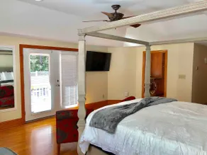 Hidden Gem at the heart of South Charlotte - Image 5