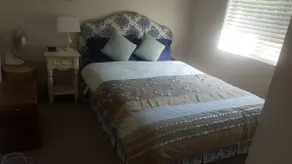Free Parking -Flat in Griffith, Canberra - Image 4