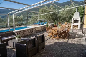 House of the two sisters: apartment for 6 people - Image 4