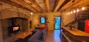 Typical house of the Cantal mountains - Image 5