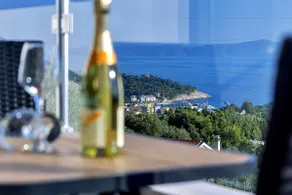 Modern holiday house Anja with heated pool and sea view, 3 bedrooms 6+2 pers. - Image 3
