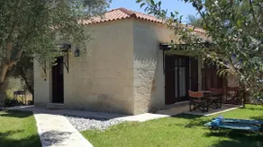 STONE SUITE ”LEUKOPETRA” - Image 3