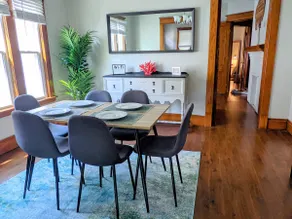 Family Friendly in the Heart of Hertel District! - Image 4