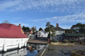 Norfolk Broads Self Catering Holiday Home in the Heart of Horning. - Image 3