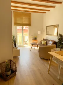 Close to Sants Station, ideal for couples! - Image 3