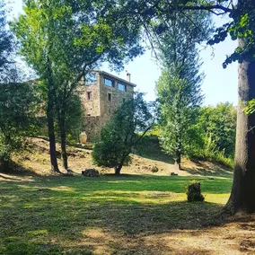 17th century farmhouse in a natural park's volcanic area - Image 4