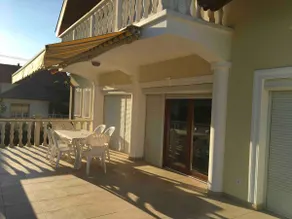 Luxury Gold Apartman - Image 3