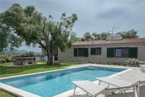 [VILLA WITH POOL] IN THE GALLURA HILLS - Image 2