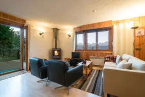 Spacious chalet with spectacular views - Image 3