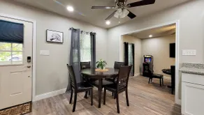 Magnolia Manor - Image 4