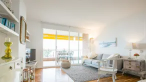 GAVA 2 BEACHFRONT PENTHOUSE - Image 4