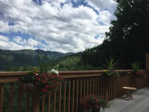 Hidden Mountain Gem with Fantastic Views! - Image 2
