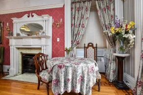The Parlor Suite (Suite 100) - Image 3